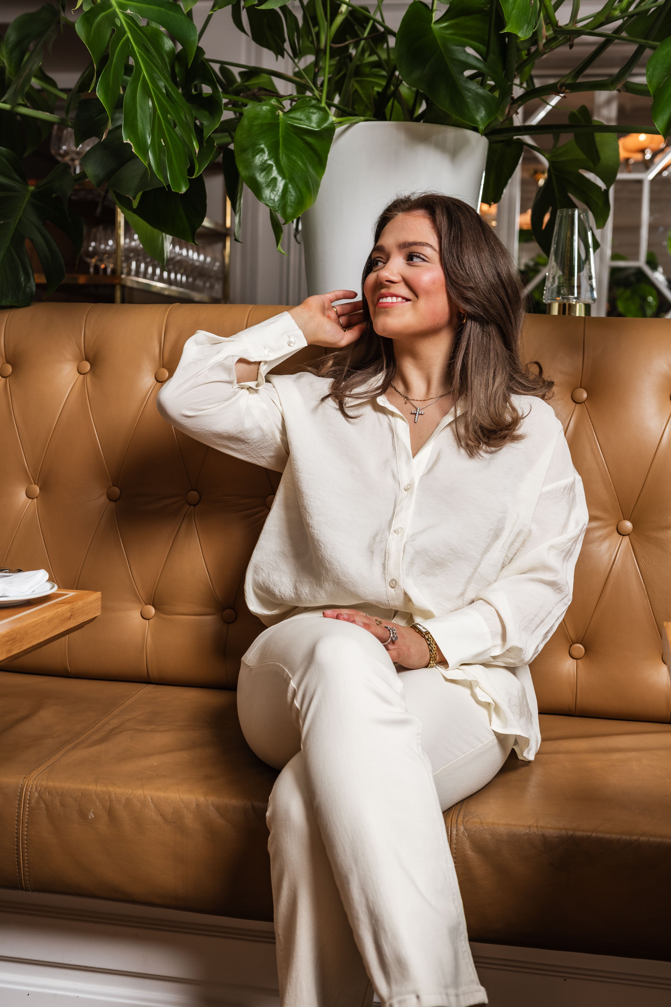 VMQUEENY Shirts - Antique White